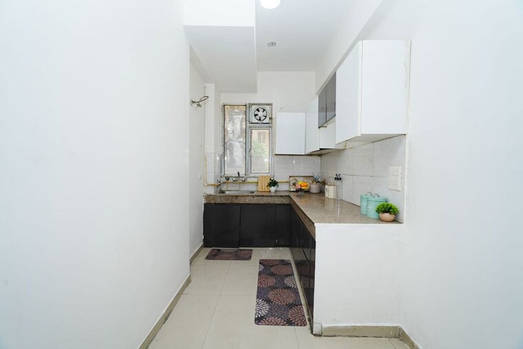 Kitchen, sam-palm-olympia-phase-ii 3 Bedroom 1335 Sq.Ft. Apartment In Sector 16c Greater Noida Greater Noida 10503702