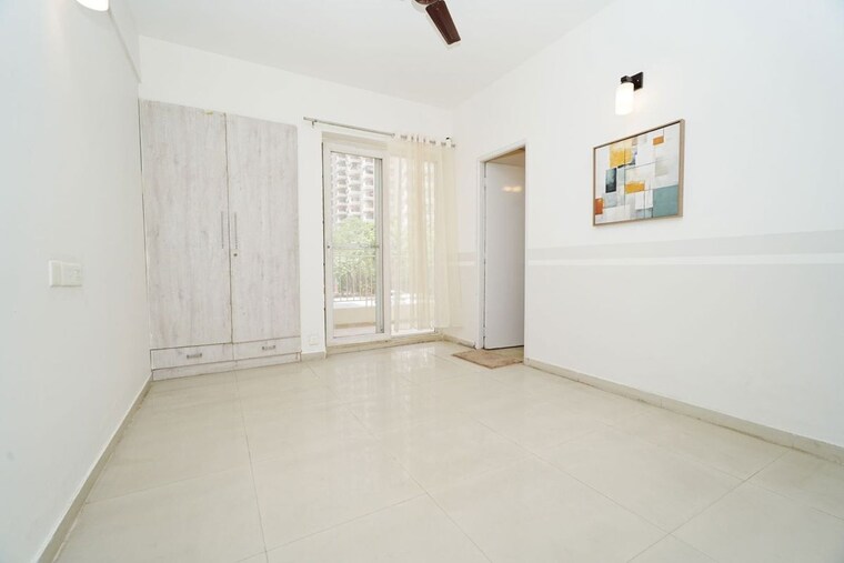 Room, sam-palm-olympia-phase-ii 3 Bedroom 1335 Sq.Ft. Apartment In Sector 16c Greater Noida Greater Noida 10503702
