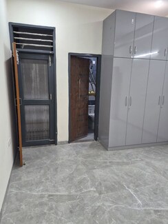 1 BHK + Study Room Independent House For Rent in Sector 23