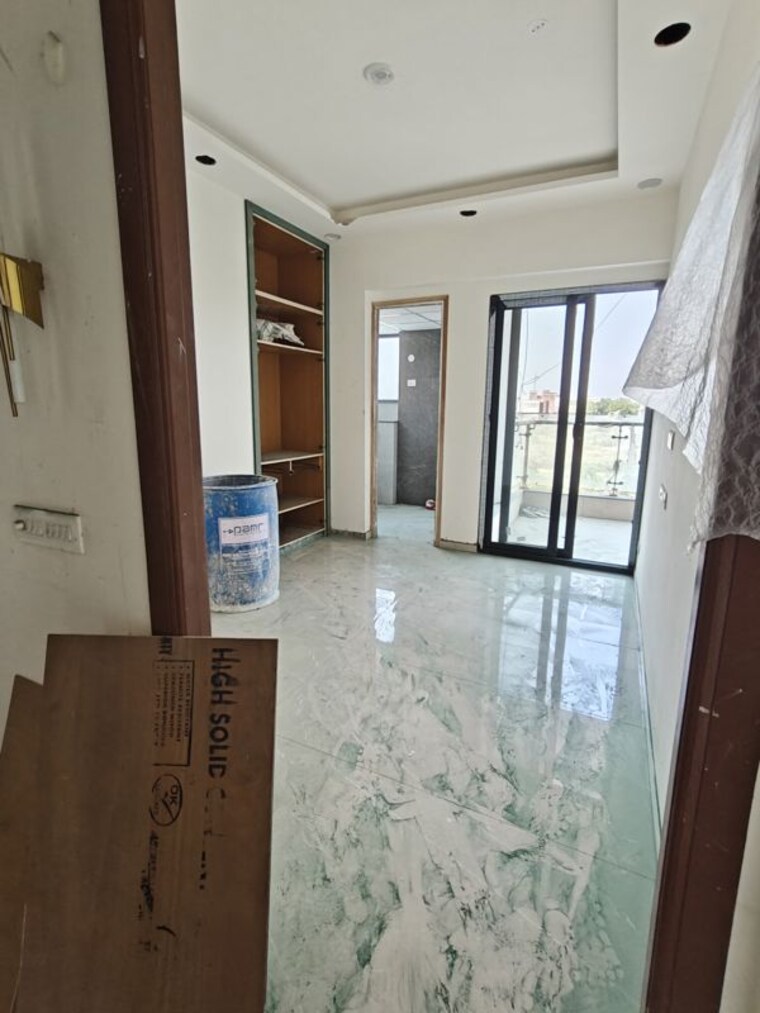 Kitchen, irish-platinum 3.5 Bedroom 1925 Sq.Ft. Apartment In Sector 10 Greater Noida Greater Noida 10503720