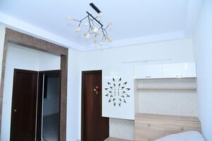 Room in 2.5 BHK Apartment at Prestige Lake Ridge, Uttarahalli – for Rent