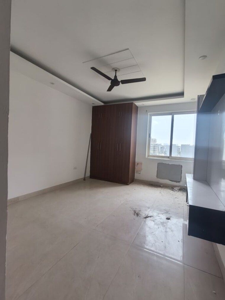 Room, vatika-gurgaon-21 3.5 Bedroom 1980 Sq.Ft. Apartment In Sector 83 Gurgaon 10503738