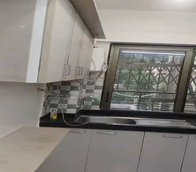 Kitchen, matunga east 3 Bedroom 1000 Sq.Ft. Apartment In Matunga East Mumbai 10503767