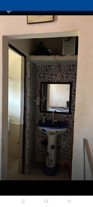 Bathroom in 1 BHK Independent House at Mu 2 Greater Noida – for Rent