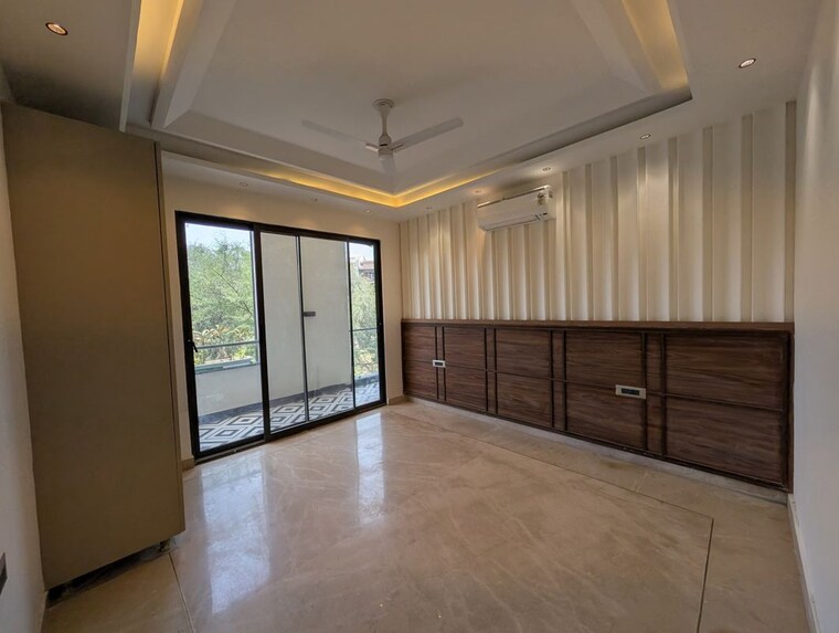 Room, emaar-emerald-floors-premier 4 Bedroom 263 Sq.Yd. Builder Floor In Sector 65 Gurgaon 10503788