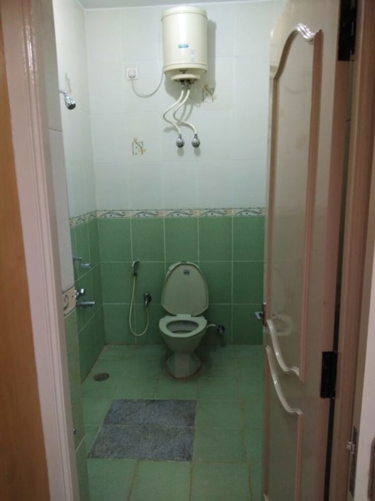 Bathroom, mico layout 2 Bedroom 1100 Sq.Ft. Apartment In Mico Layout Bangalore 10503816