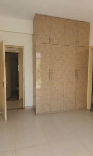 Room in 2 BHK Apartment at Vatika Lifestyle Homes, Sector 83 – for Sale