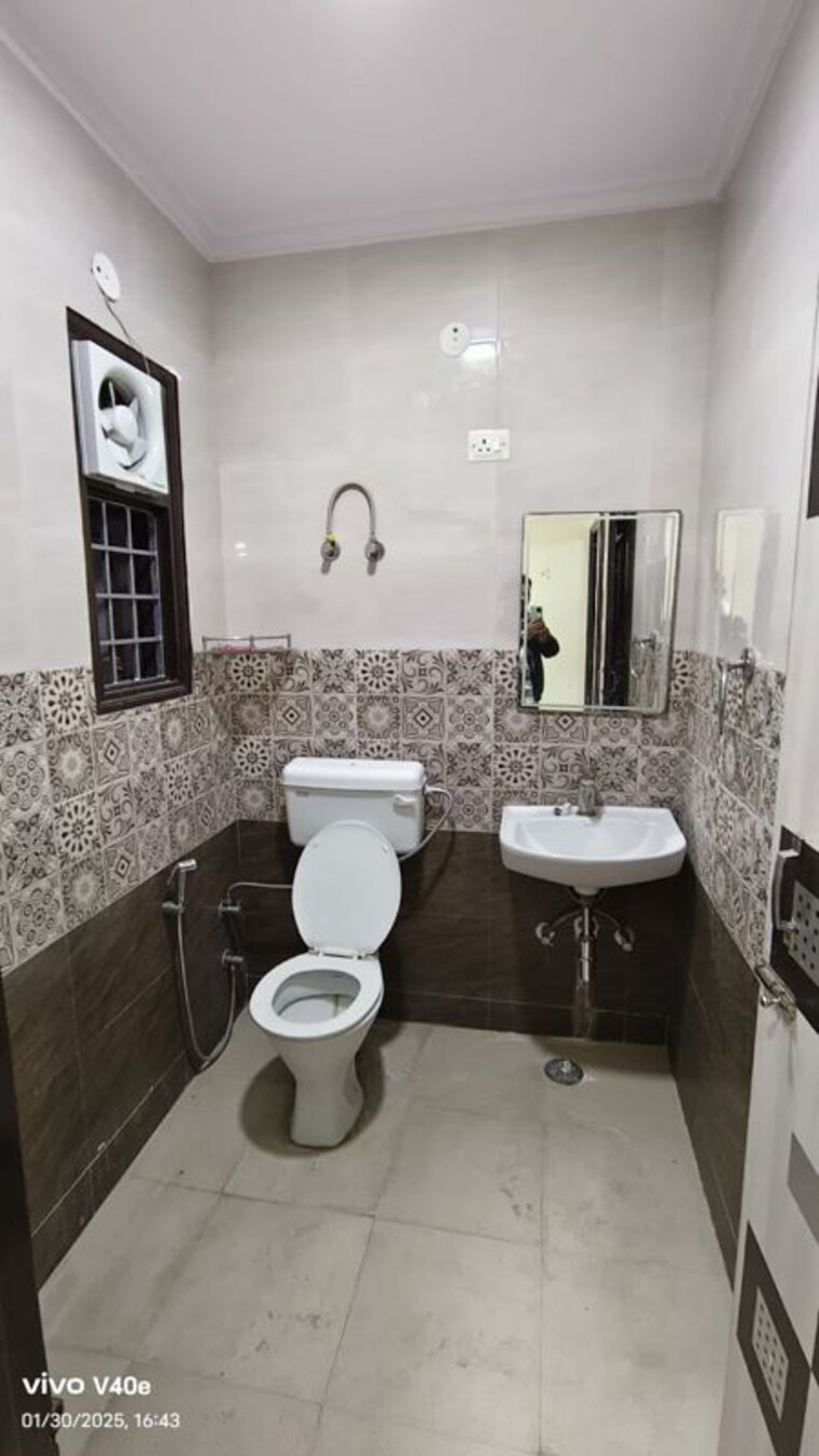 Team Area, vasant kunj 2 Bedroom 1100 Sq.Ft. Apartment In Vasant Kunj Delhi 10503844