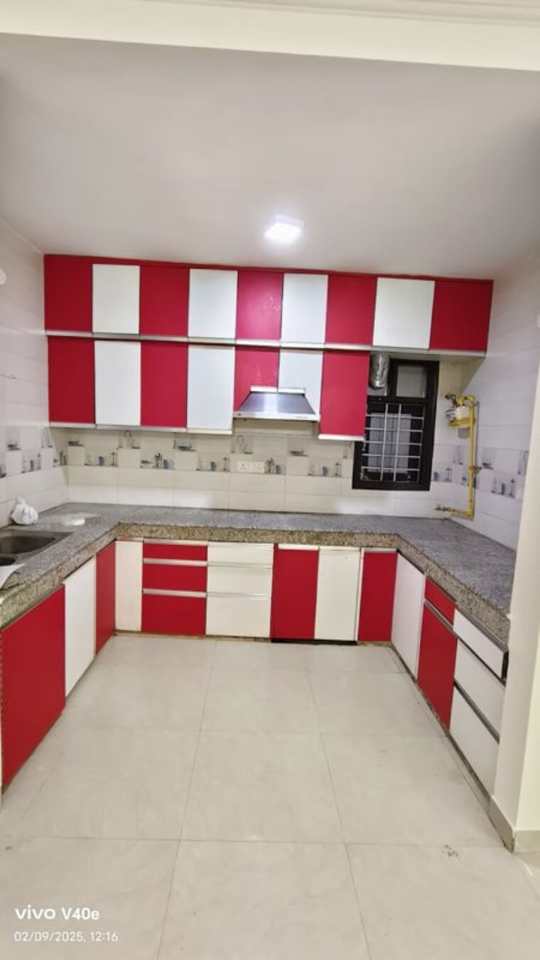 Kitchen, vasant kunj 2 Bedroom 1100 Sq.Ft. Apartment In Vasant Kunj Delhi 10503844