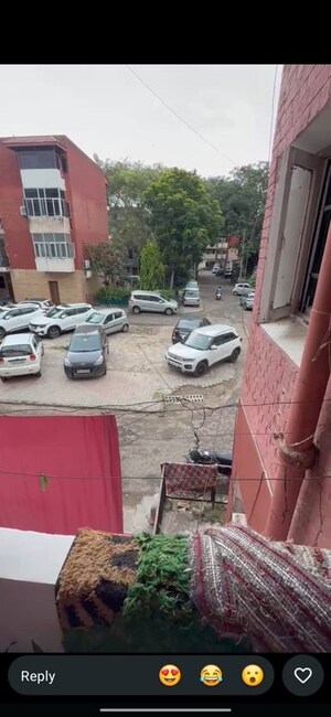 2 BHK Apartment For Sale in Sector 44