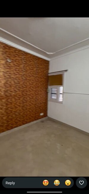 Room in 2 BHK Apartment at Sector 44 – for Sale