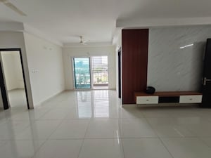 Room in 3 BHK Apartment at Aparna Zenon, Puppalaguda – for Rent