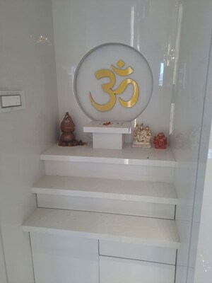 Bathroom in 5 BHK Apartment at S Raheja New Light, Khar West – for Rent