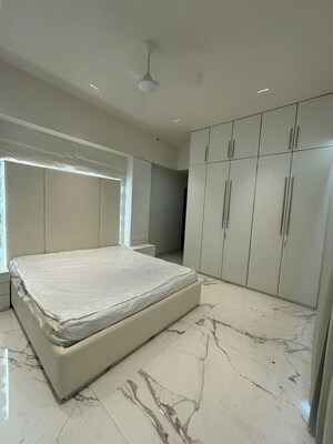 Bedroom in 5 BHK Apartment at S Raheja New Light, Khar West – for Rent