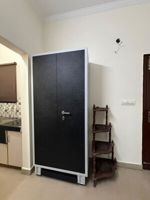 Furnished Amenities in 2 BHK Independent House at Sector 21 – for Rent
