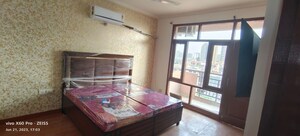 Bedroom in 3 BHK Apartment at Patiala Road – for Rent
