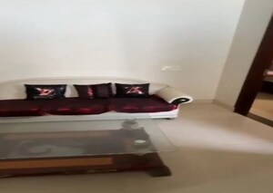 Furnished Amenities in 1 BHK Builder Floor at Sector 14 – for Rent