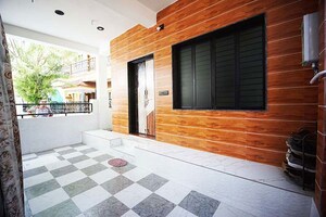 Room in 2 BHK Independent House at Nava Naroda – for Sale