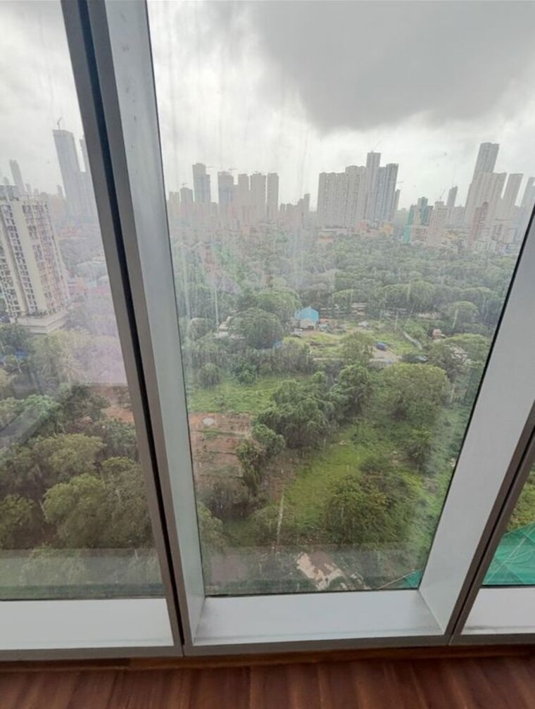 Balcony, piramal-aranya-arav 3 Bedroom 1500 Sq.Ft. Apartment In Byculla Mumbai 10504070
