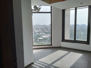 Room in 5 BHK Penthouse at SS Hibiscus, Sector 50 – for Rent