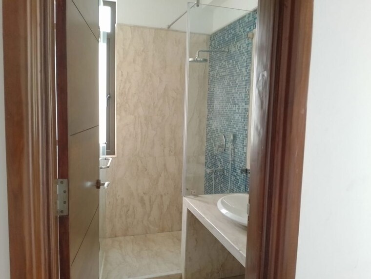 Bathroom, ss-hibiscus 5 Bedroom 10000 Sq.Ft. Penthouse In Sector 50 Gurgaon 10504006