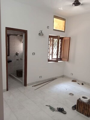 Room in 2 BHK Apartment at Malviya Nagar – for Sale