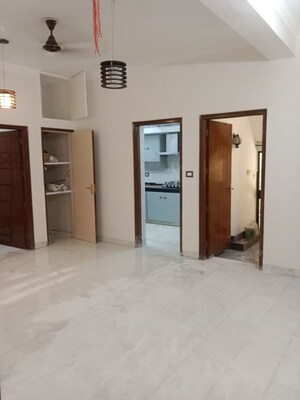 Room in 2 BHK Apartment at Malviya Nagar – for Sale