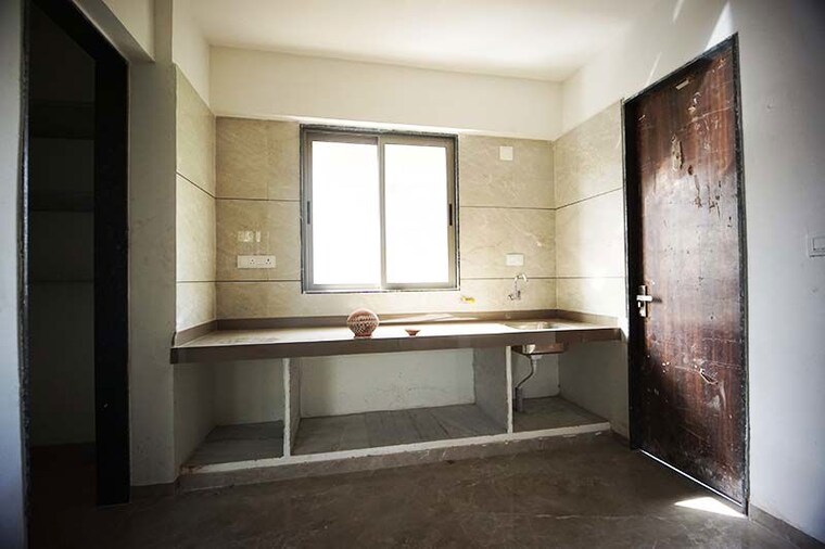 Kitchen, vasna 3 Bedroom 180 Sq.Yd. Apartment In Vasna Ahmedabad 10504086