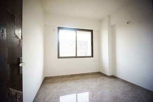 Room in 3 BHK Apartment at Vasna – for Sale