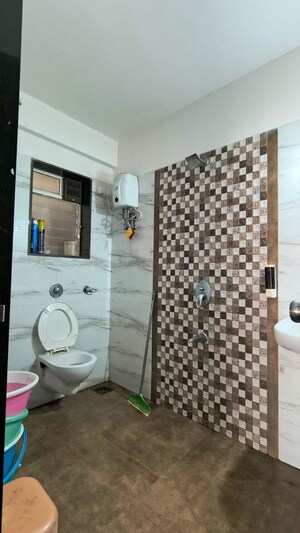Bathroom in 2 BHK Apartment at Kaustubh Platinum, Borivali East – for Rent