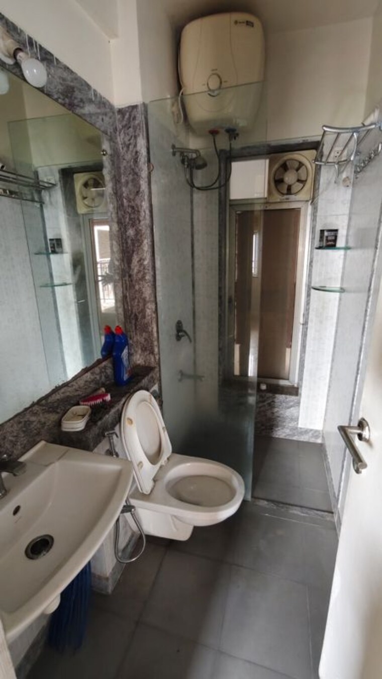 Bathroom, kalpataru-hills 1 Bedroom 460 Sq.Ft. Apartment In Manpada Thane 10504110