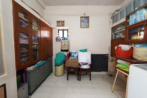 Room in 3 BHK Apartment at Maninagar – for Sale