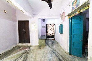 Bedroom in 5 BHK Independent House at Kankaria – for Sale
