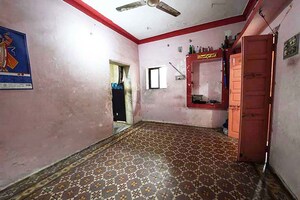 Bedroom in 5 BHK Independent House at Kankaria – for Sale
