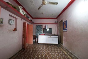 Bedroom in 5 BHK Independent House at Kankaria – for Sale
