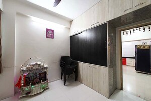 Room in 3 BHK Apartment at Nikol – for Sale