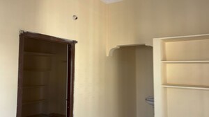 Room in 1 BHK Independent House at Madhapur – for Rent