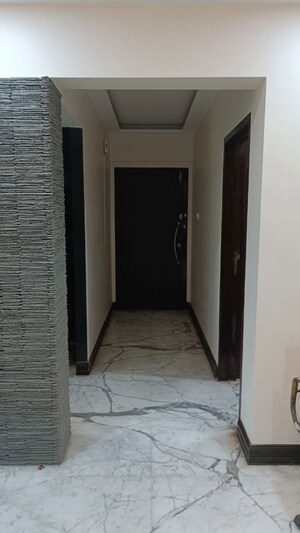 Building Lobby in 3 BHK Apartment at Mount Mary – for Rent