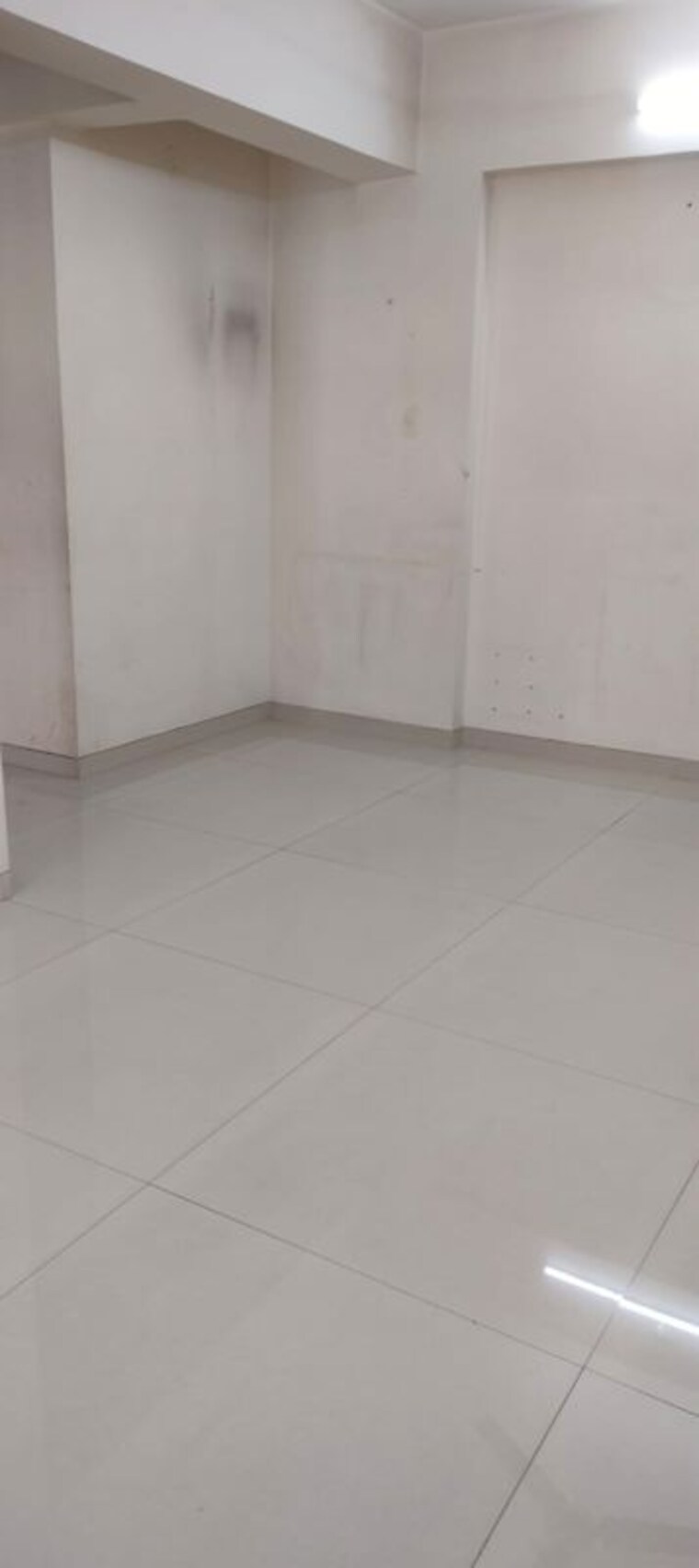 Room, malad west 1 Bedroom 450 Sq.Ft. Apartment In Malad West Mumbai 10504050