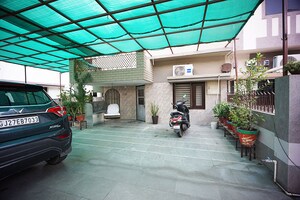 Parking in 3 BHK Independent House at Ghodasar – for Sale