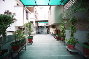 Team Area in 3 BHK Independent House at Ghodasar – for Sale