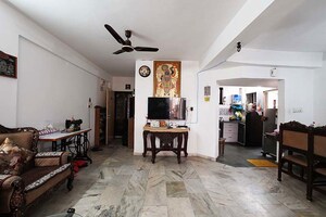 Gym in 3 BHK Apartment at Satellite – for Sale
