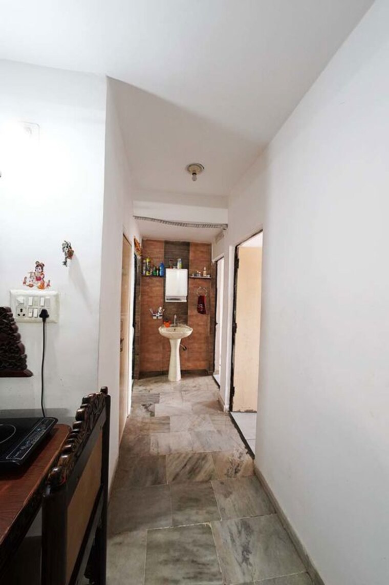 undefined, satellite 3 Bedroom 142 Sq.Yd. Apartment In Satellite Ahmedabad 10504240