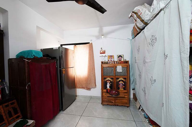 Bedroom, satellite 3 Bedroom 142 Sq.Yd. Apartment In Satellite Ahmedabad 10504240