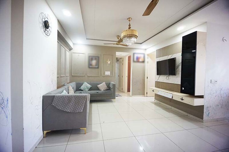 Living Room, south bopal 3 Bedroom 1500 Sq.Ft. Apartment In South Bopal Ahmedabad 10504251
