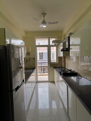 Building Lobby in 3 BHK Builder Floor at Omaxe New Chandigarh, North Mullanpur – for Rent