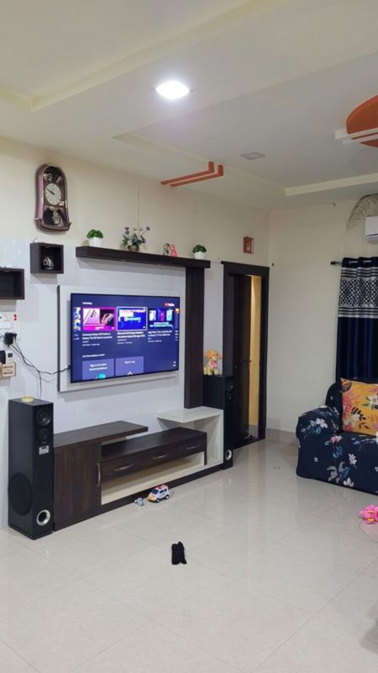 undefined, chittaranjan park 3 Bedroom 160 Sq.Yd. Independent House In Chittaranjan Park Delhi 10504258