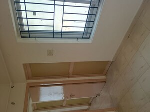 Furnished Amenities in 2 BHK Apartment at Ambattur – for Rent