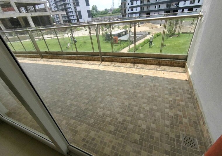 Balcony, omaxe-lake 3 Bedroom 1850 Sq.Ft. Apartment In North Mullanpur Chandigarh 9724783