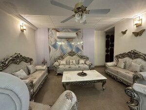 Living Room in 4 BHK Builder Floor at Sector 2 – for Rent